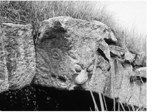 가운데 홍예에 조각된 호랑이 조각 사진기록