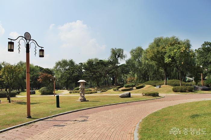 사랑의 전설이 흐르는 천안삼거리공원 사진