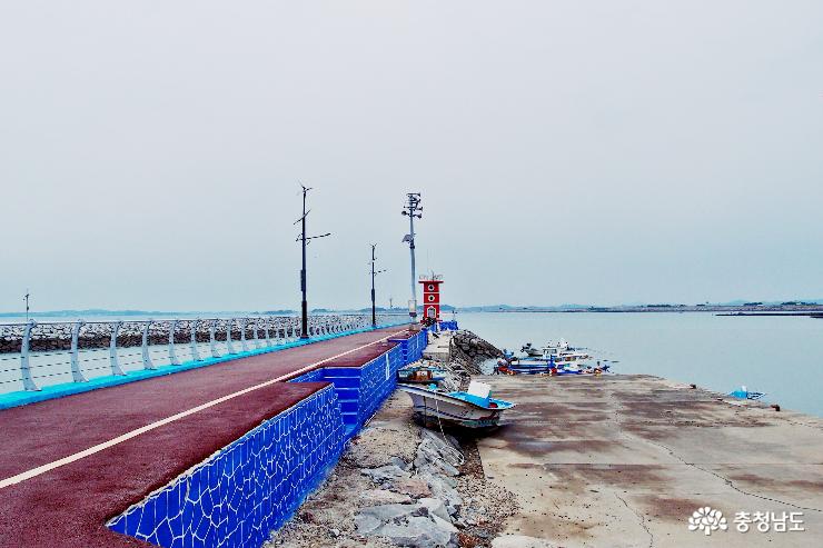 바닷바람 쐬고 싶을 땐 홍성 궁리포구로 사진