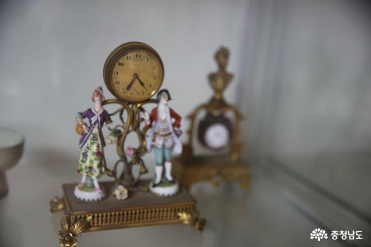 윤남석 고택에서 접해본 시계의 가치 사진