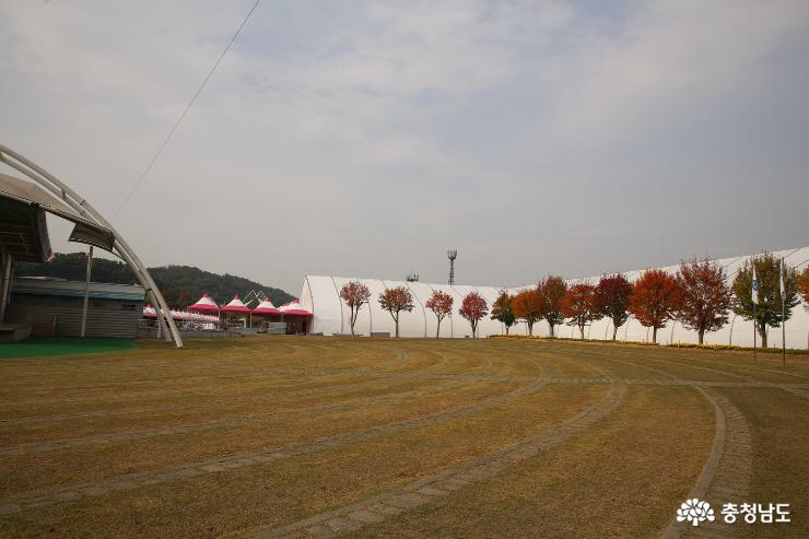 농기계자재박람회가 열릴 천안삼거리공원 사진