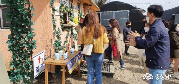 [충남]관광객들 요구와 안전하게 지역경제 살릴 방안 모색해야 사진