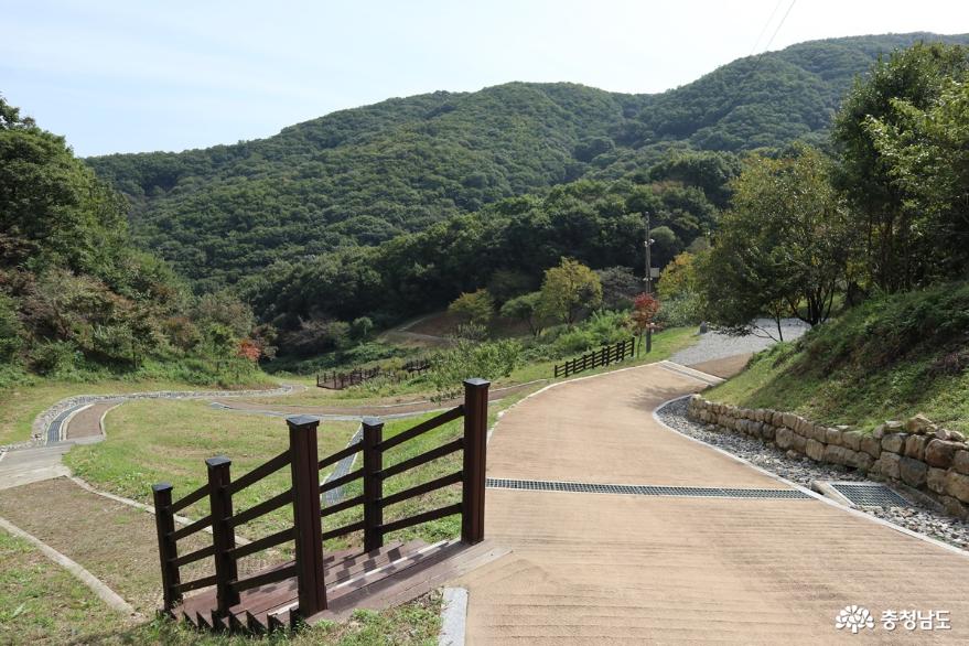 성거산 성지 소학골교우촌터
