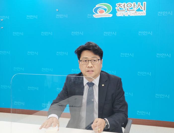 ‘경제 전문가’ 신동헌 부시장 “천안만의 미래전략산업 체계적 육성해야”