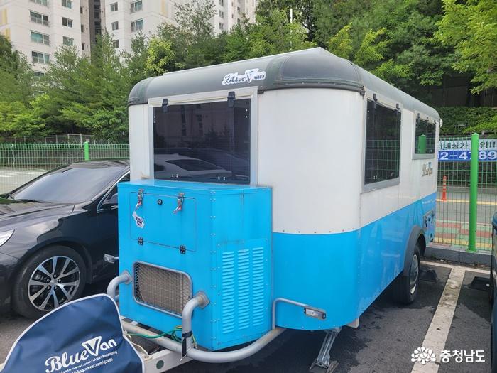캠핑카로 ‘몸살’ 앓는 공영주차장, 제재할 근거는 ‘전무’ 사진