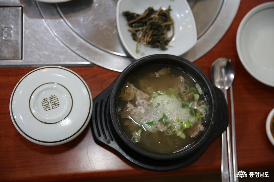 홍성군에서 지정한 맛이 있는 내당한우의 갈비 &제비추리탕 사진