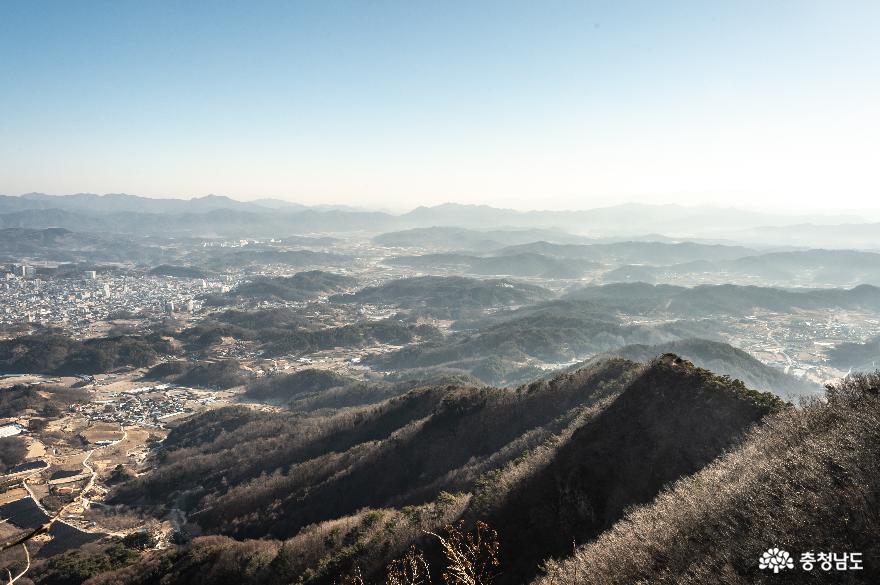 즐겁게 산행할 수 있는 금산의 진산  진악산(進樂山)