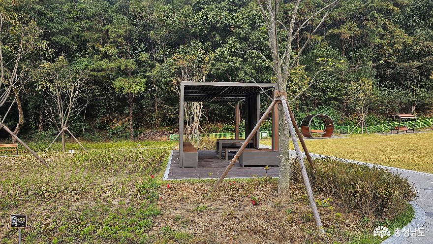 태조산공원 천안보훈공원 내에 마련된 정자