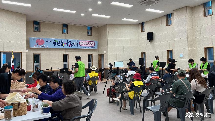 대천4동 주민자치회, ‘행복 나눔 장터’ 열어