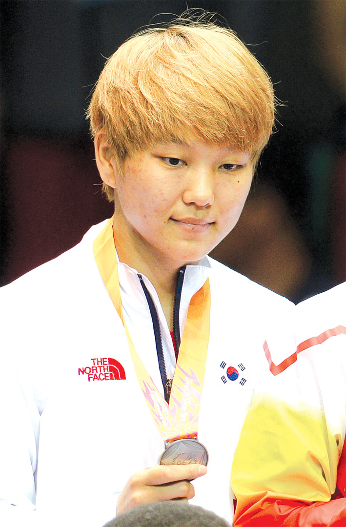 한국 여자 복싱 사상 최초로 아시안게임 은메달 획득의 쾌거를 이룬 박진아(25·보령시청) 선수.       사진/뉴시스