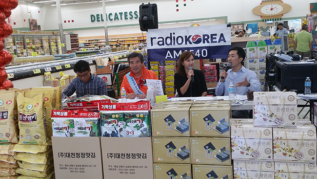 Mayor of Boryeong, who is promoting the city’s agricultural specialty produce in the USA