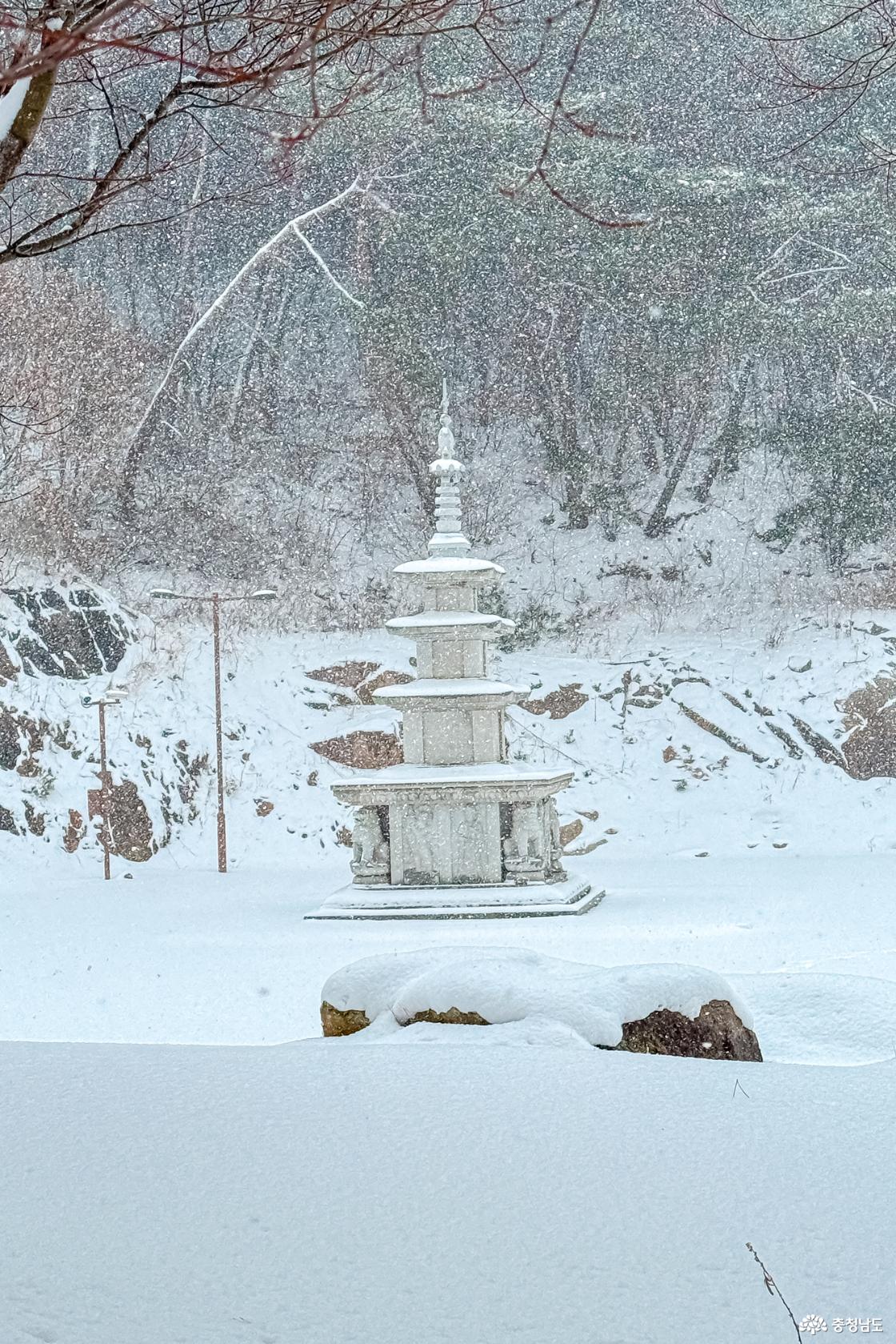 한겨울에 찾아간 수덕사 겨울 설경