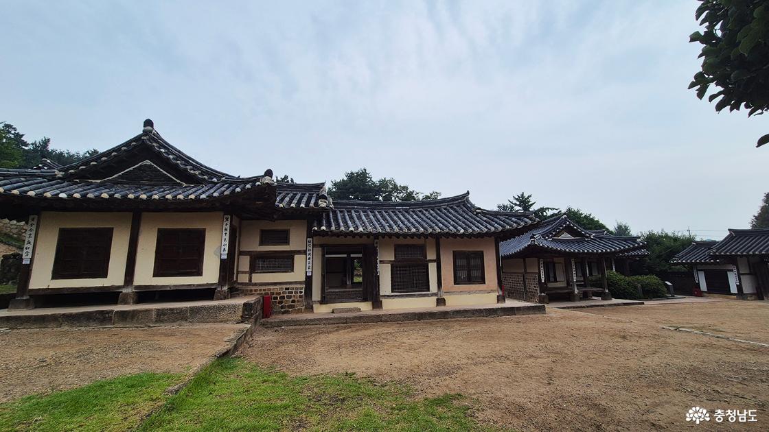 추사고택의 전경