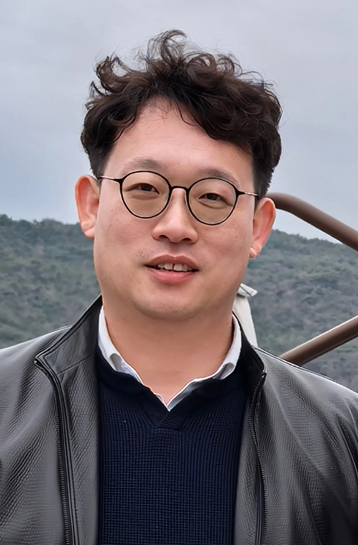 연사 이미지